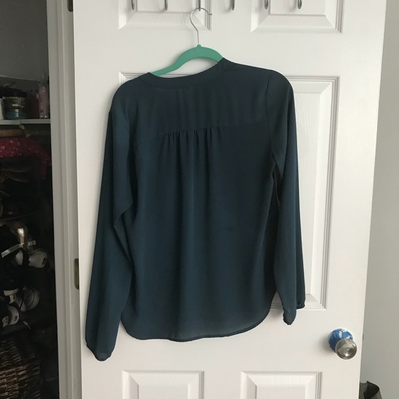 Button down teal blouse! - Picture 2 of 2